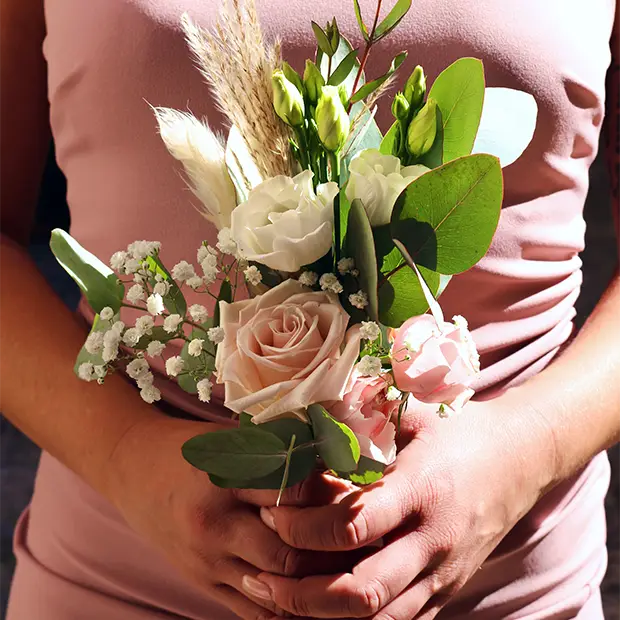 Évènement privé mariage bouquet témoin