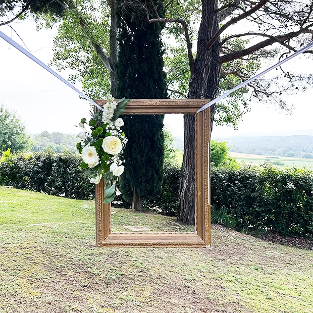 cadre fleuri mariage de lucile et fabien